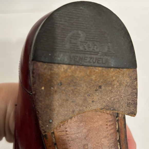 Vintage 80s Leather Loafers Burgundy Preppy Academia Slip In Unisex Women 7.5 - Picture 5 of 6